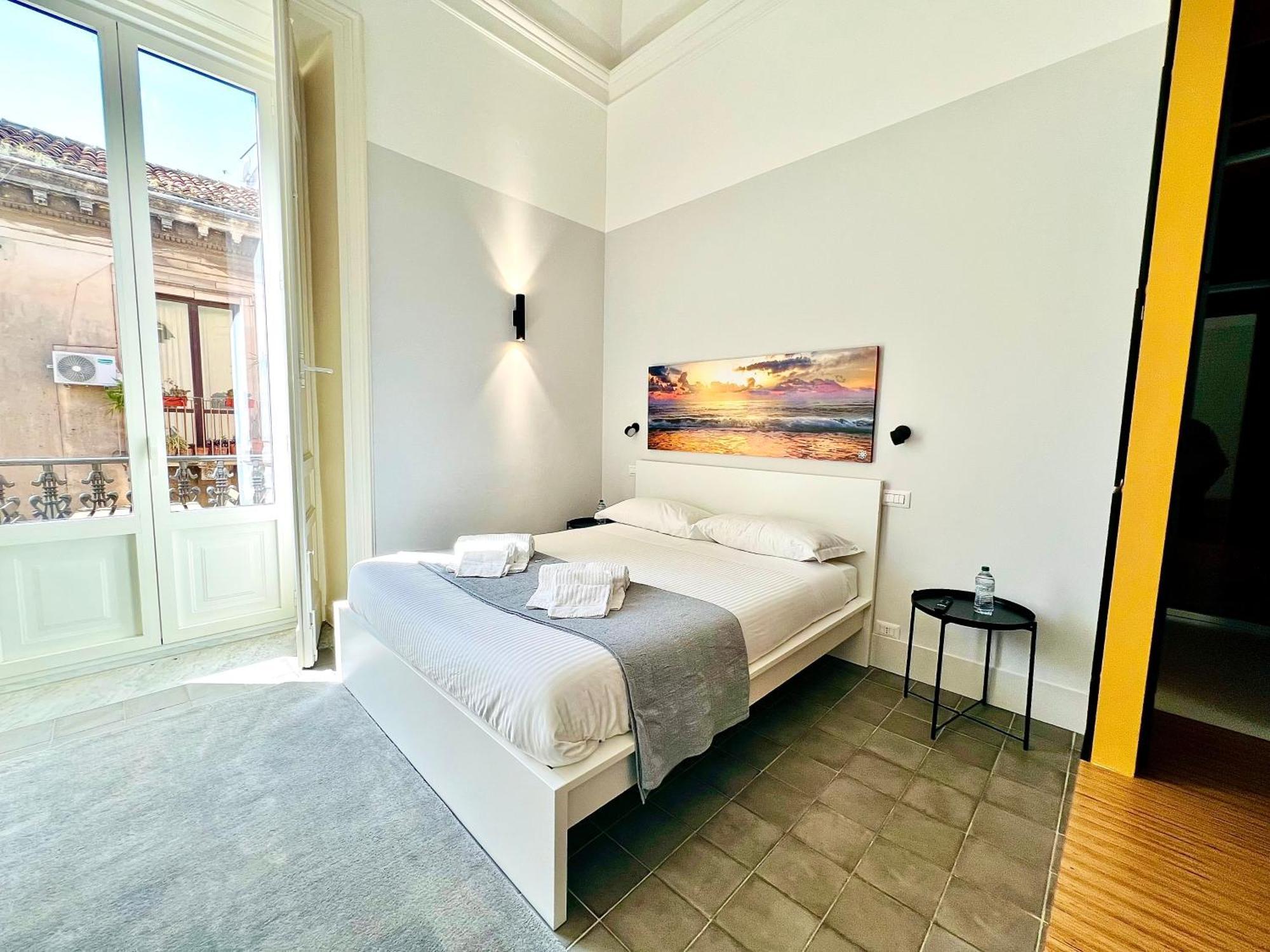 Ruanera Hotel Катания Екстериор снимка
