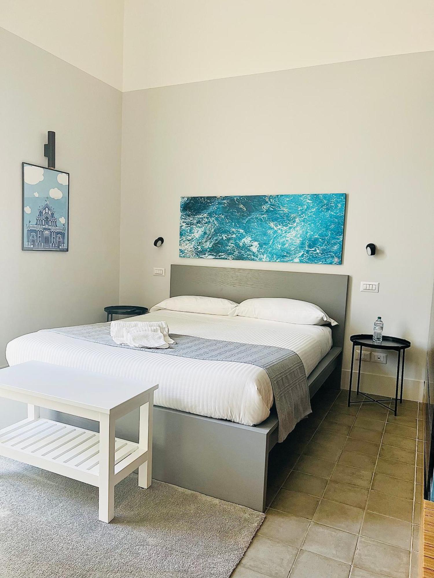 Ruanera Hotel Катания Екстериор снимка